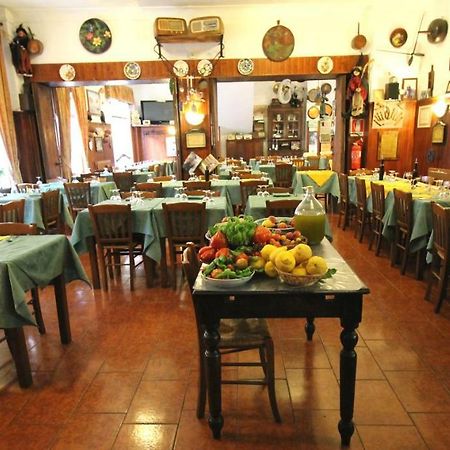 Albergo Santo Spirito Molini di Triora Exteriör bild