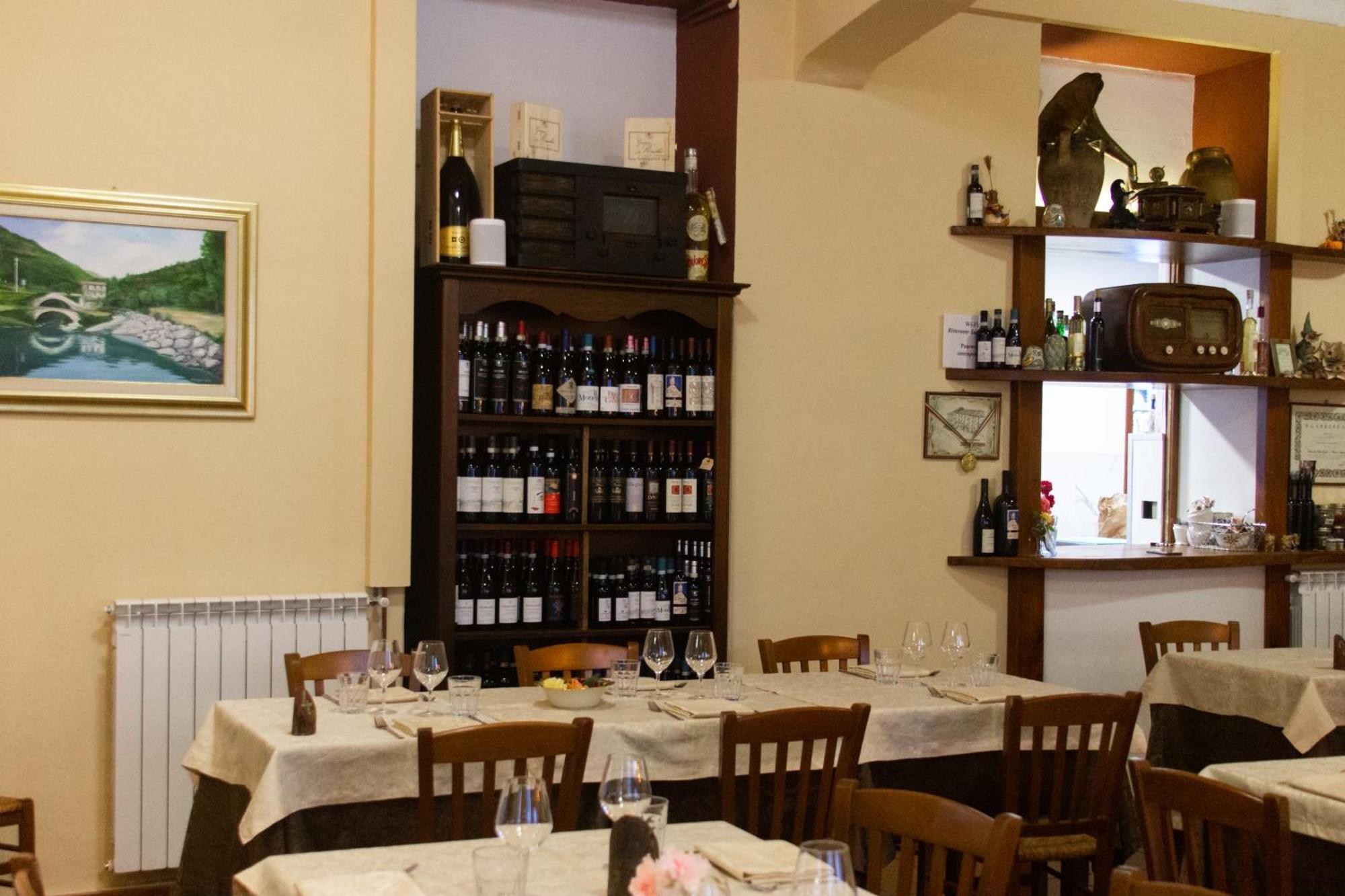 Albergo Santo Spirito Molini di Triora Exteriör bild