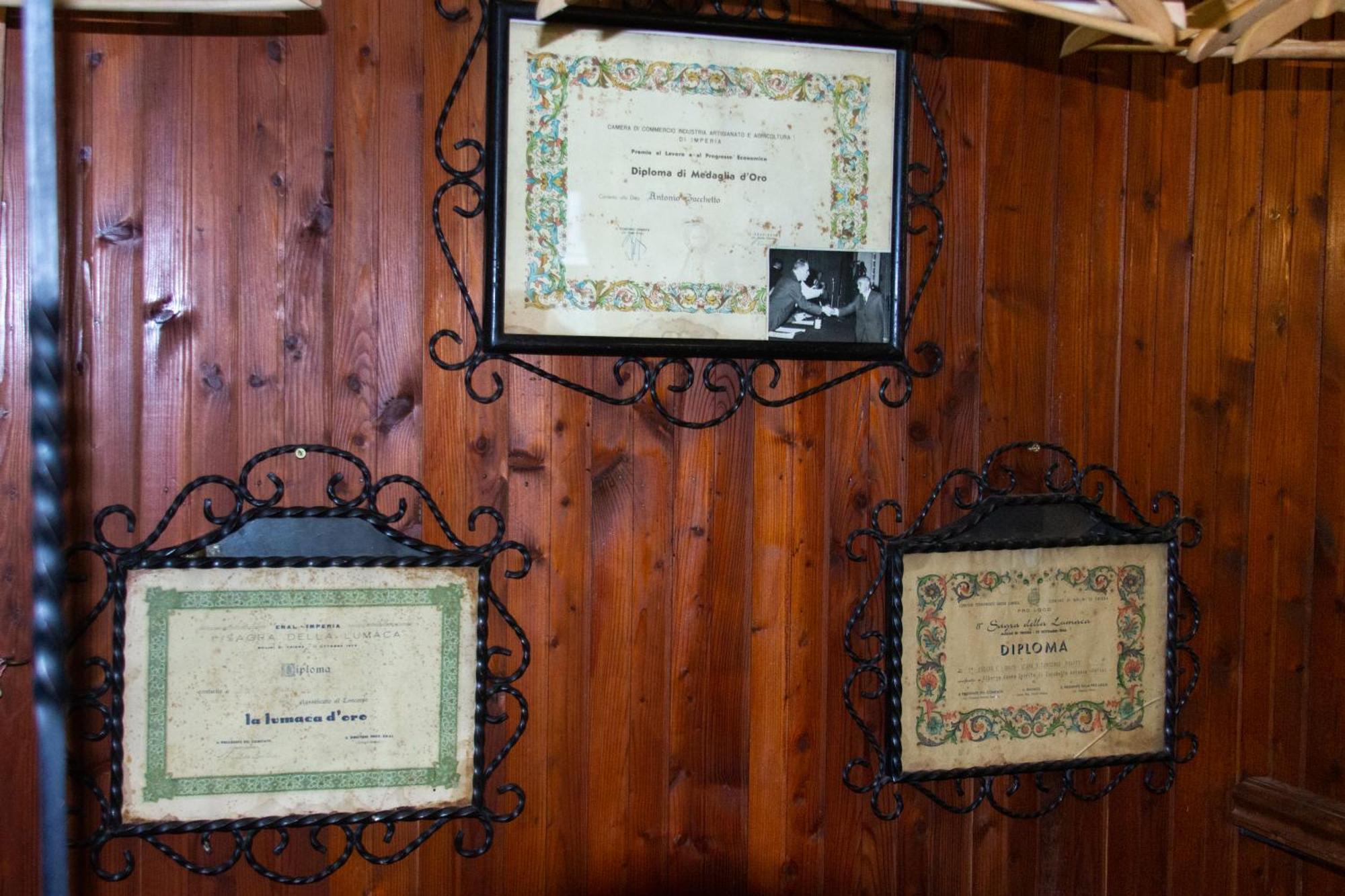 Albergo Santo Spirito Molini di Triora Exteriör bild