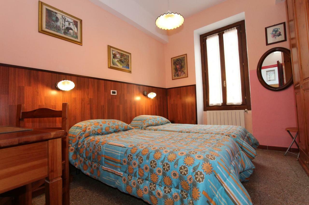 Albergo Santo Spirito Molini di Triora Exteriör bild